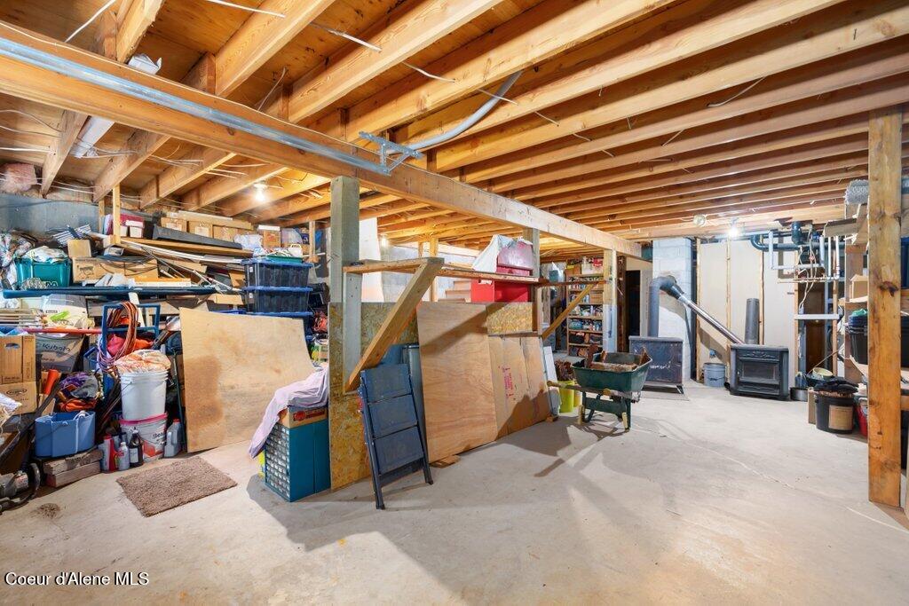 351 Lost Creek Ln