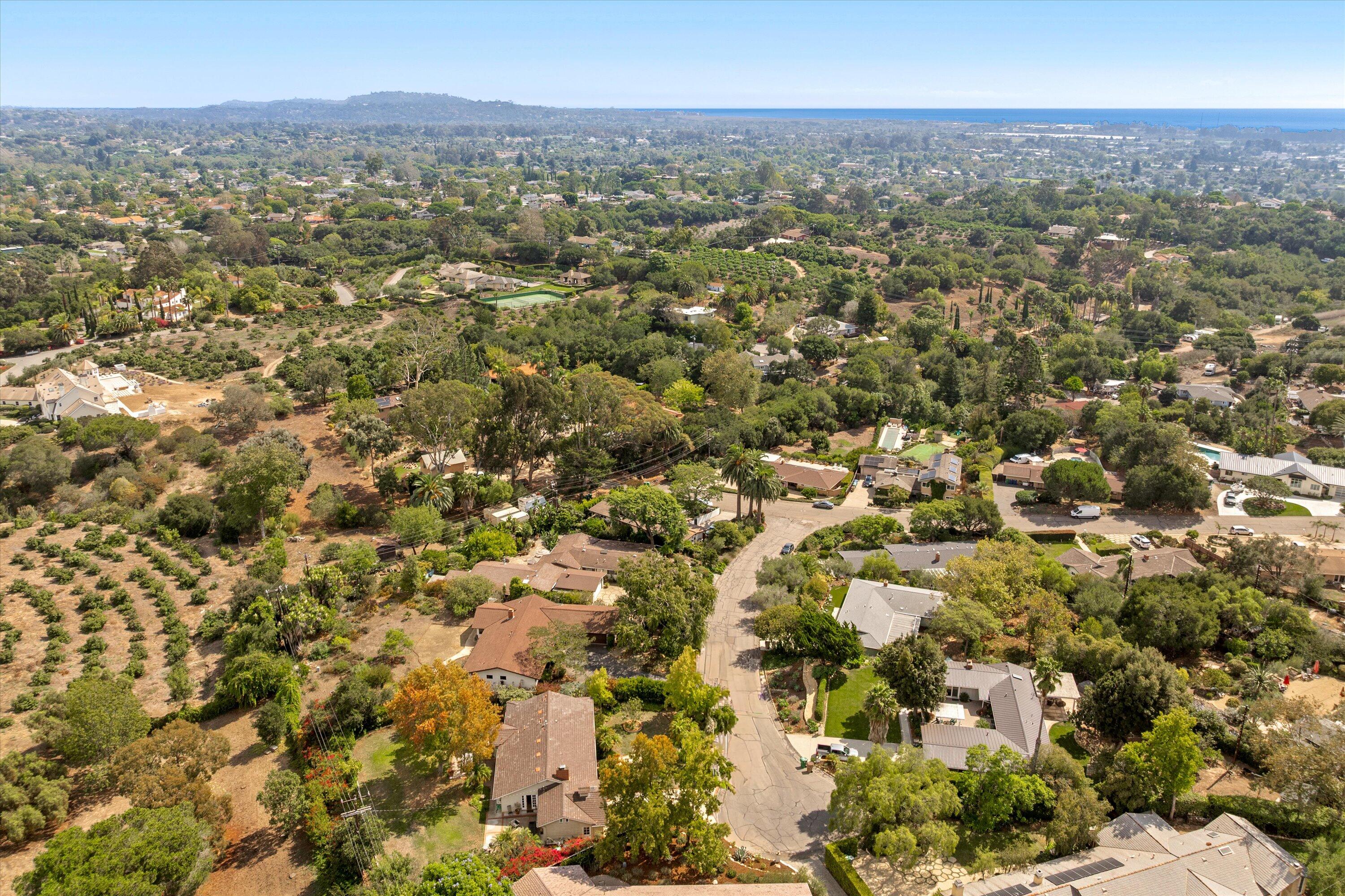 1192 Edward Place