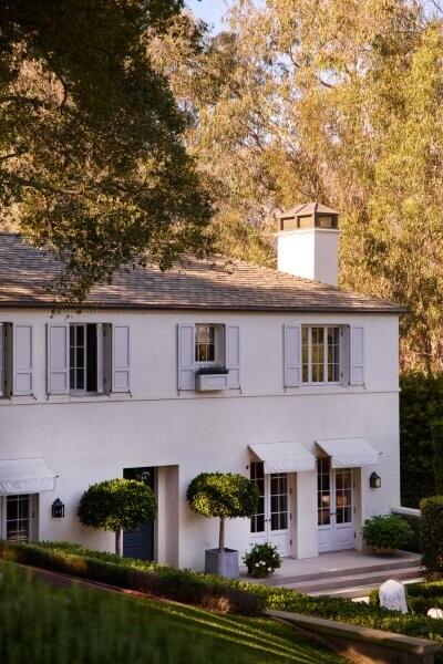 2910 Sycamore Canyon Road