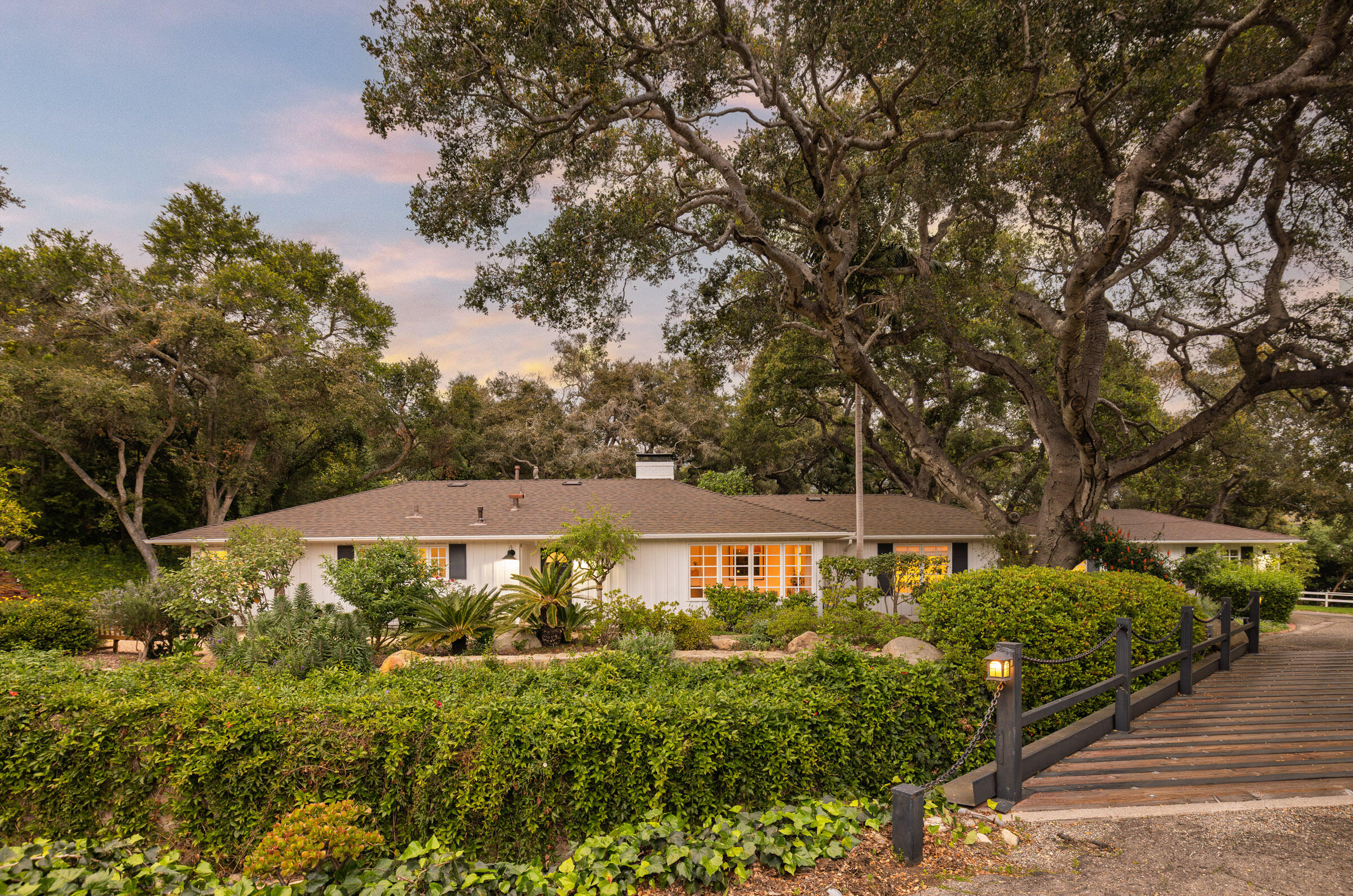636 Oak Grove Drive