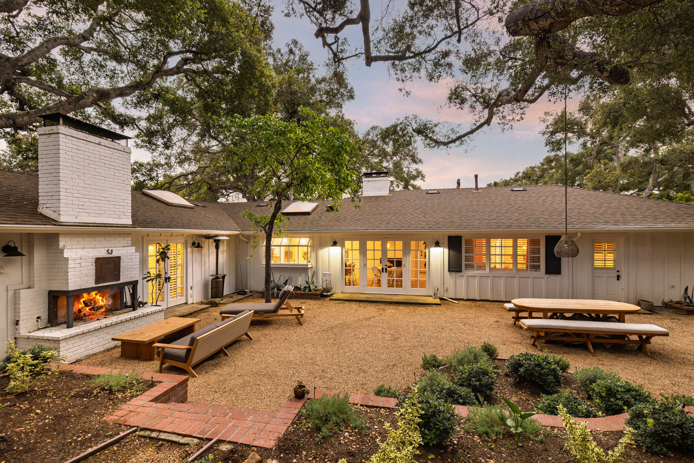 636 Oak Grove Drive