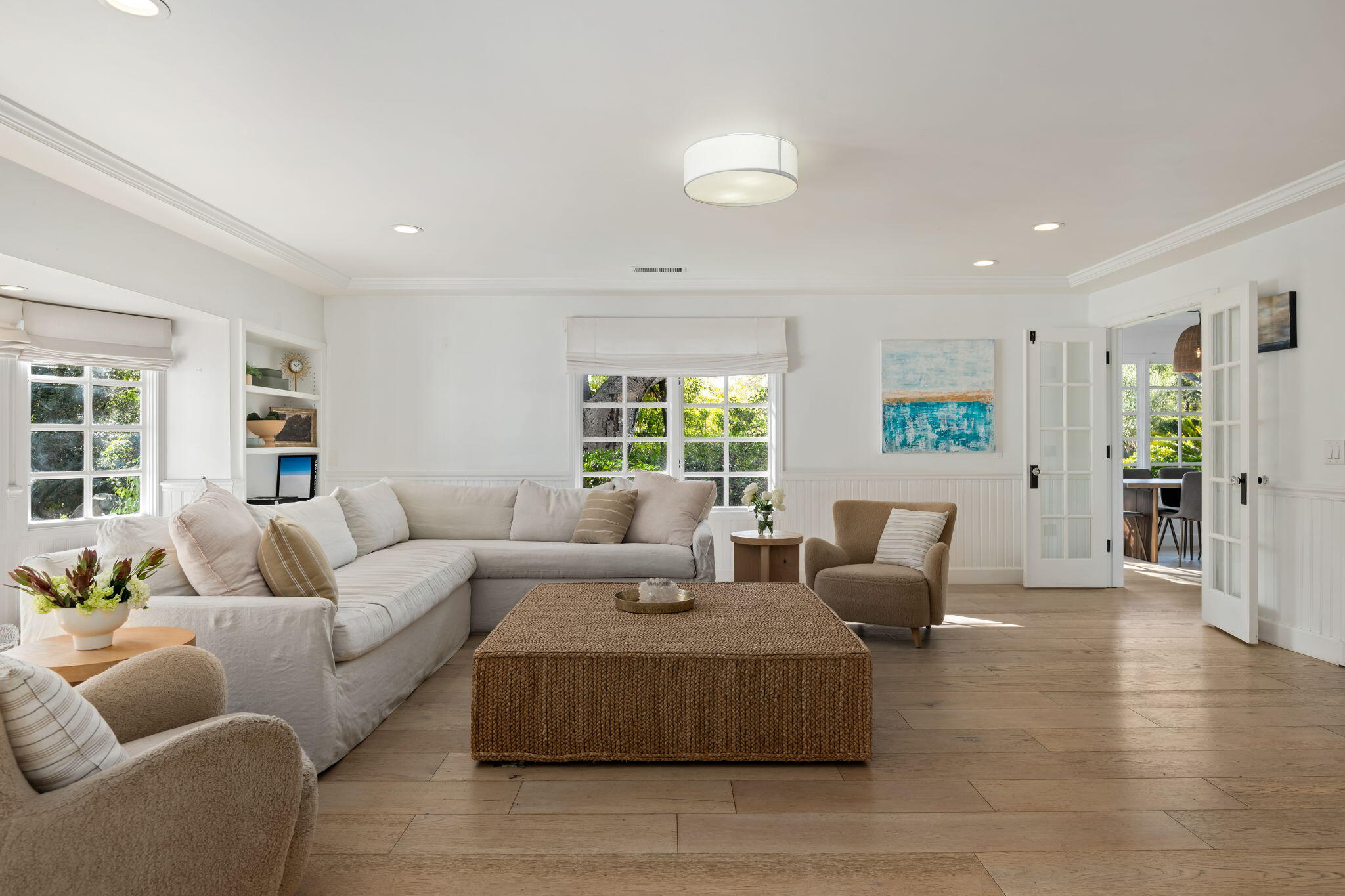 636 Oak Grove Drive