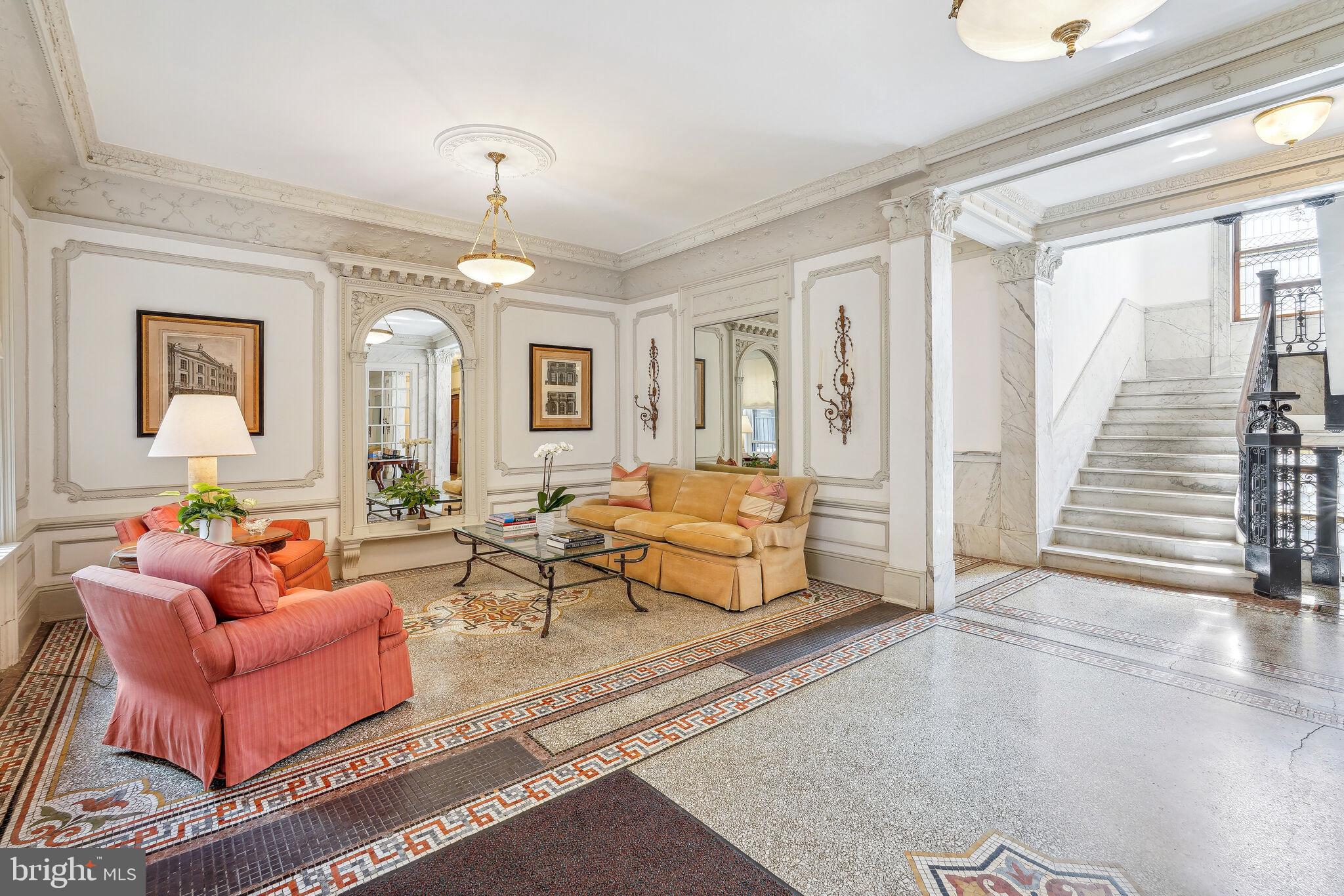 2205 California St NW #203