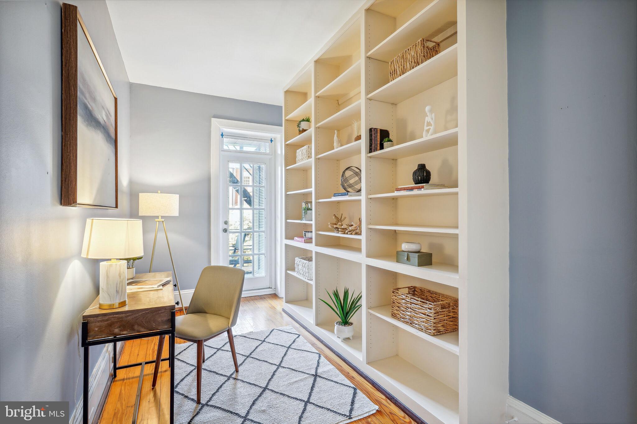 2205 California St NW #203