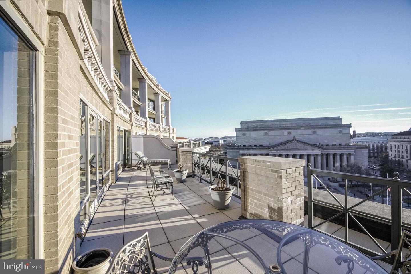 701 Pennsylvania Ave NW #1024