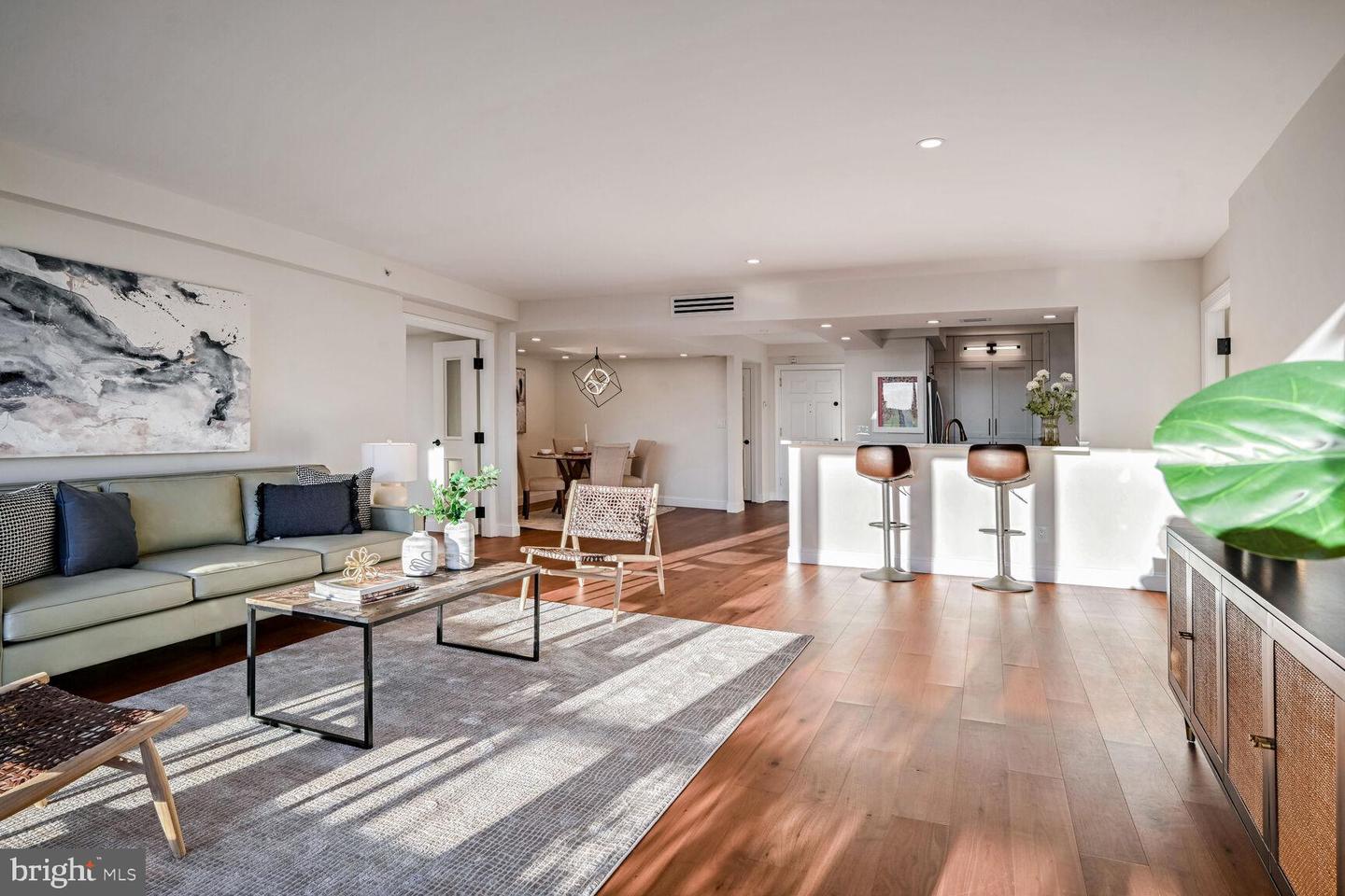 701 Pennsylvania Ave NW #1024