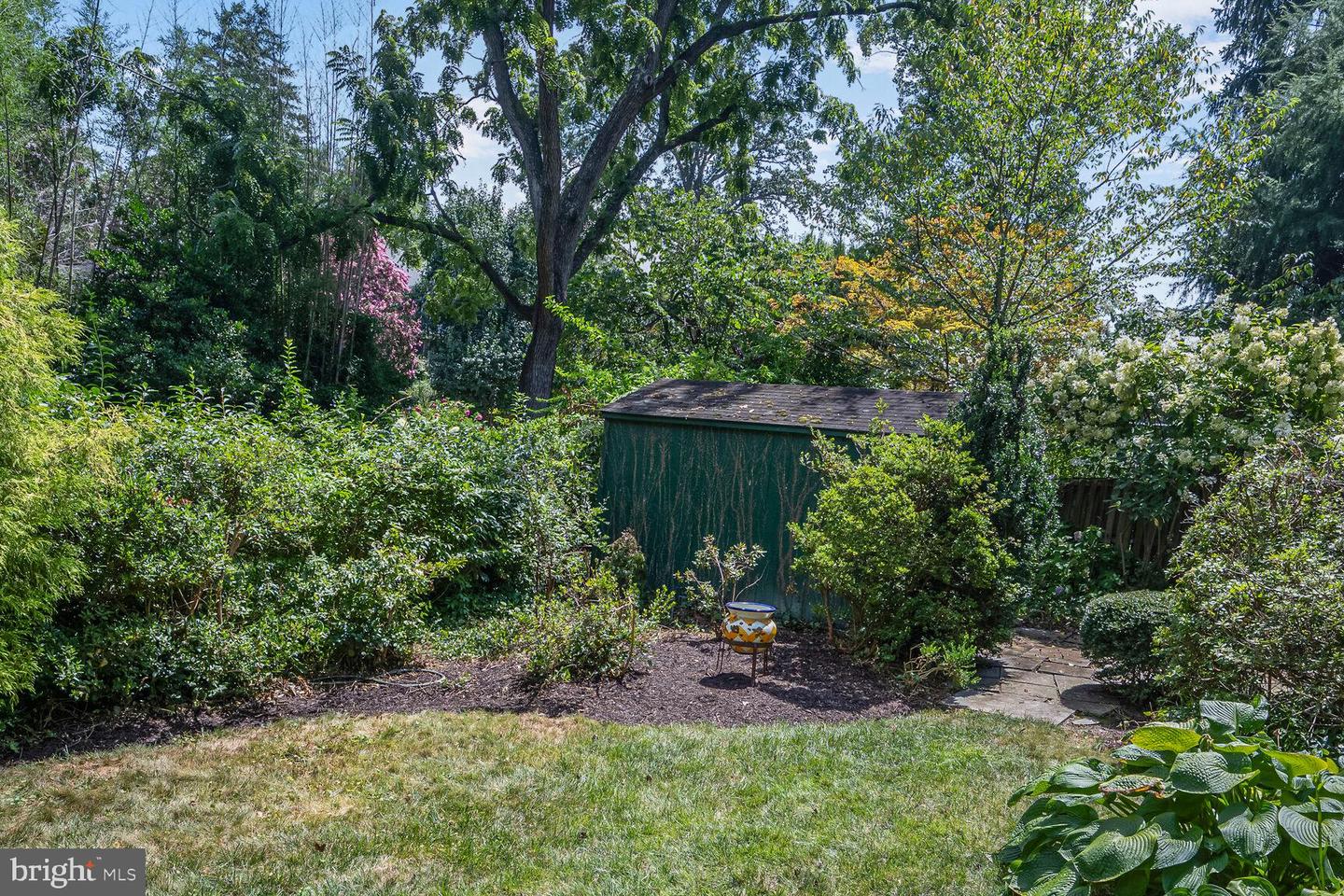 5114 Klingle St NW