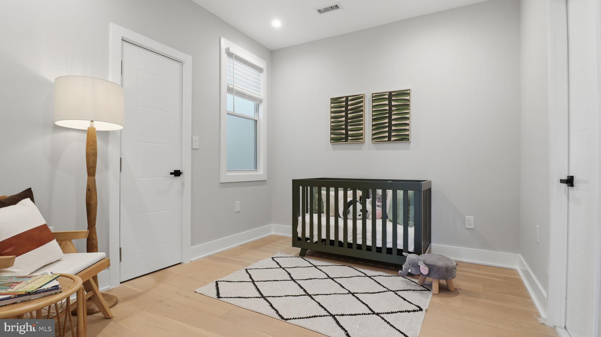 716 KEARNY STREET NE 5