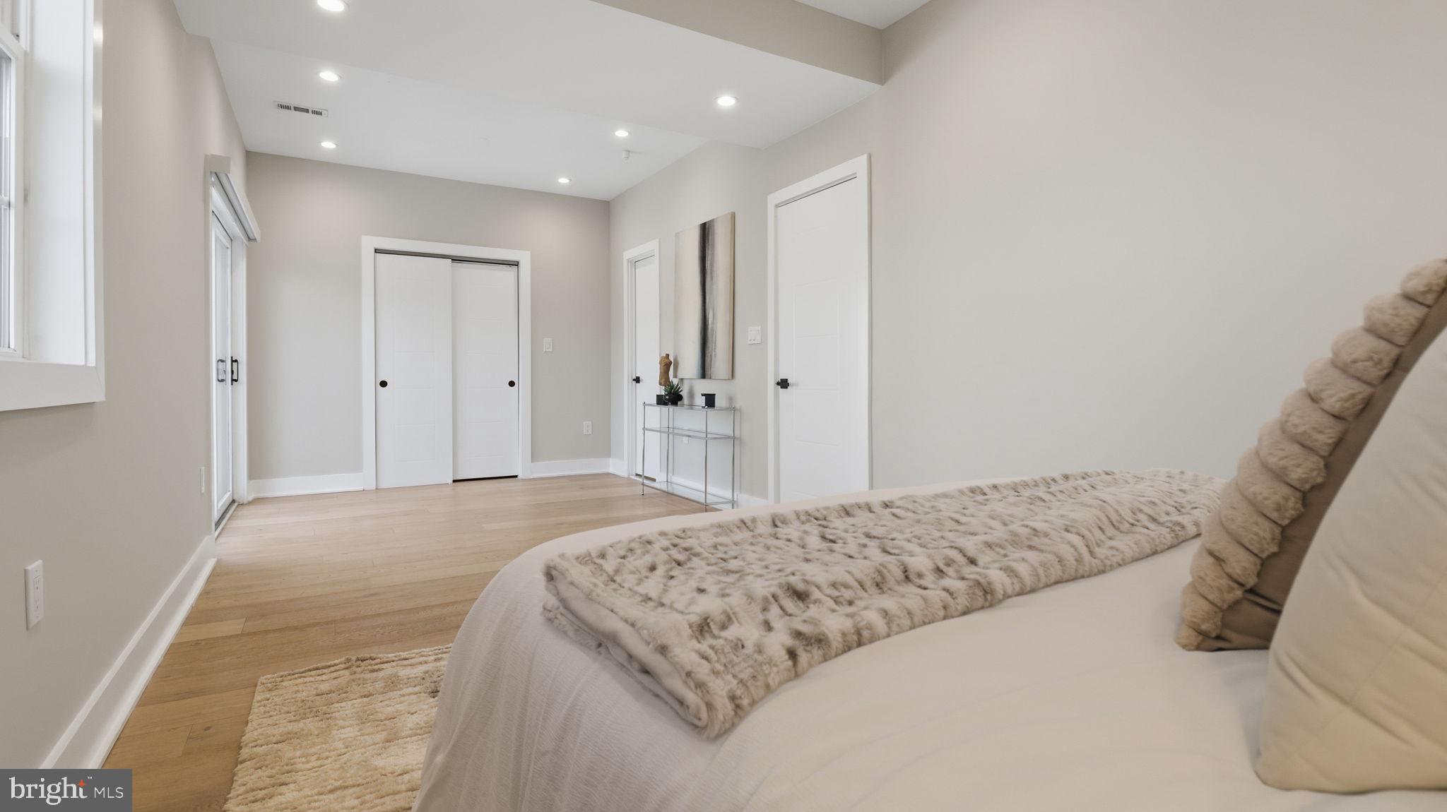 716 KEARNY STREET NE 5