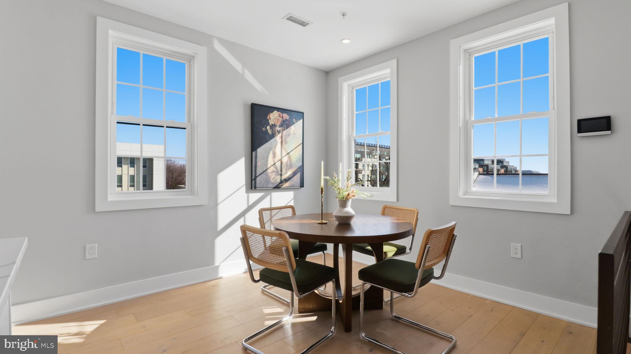 716 KEARNY STREET NE 5