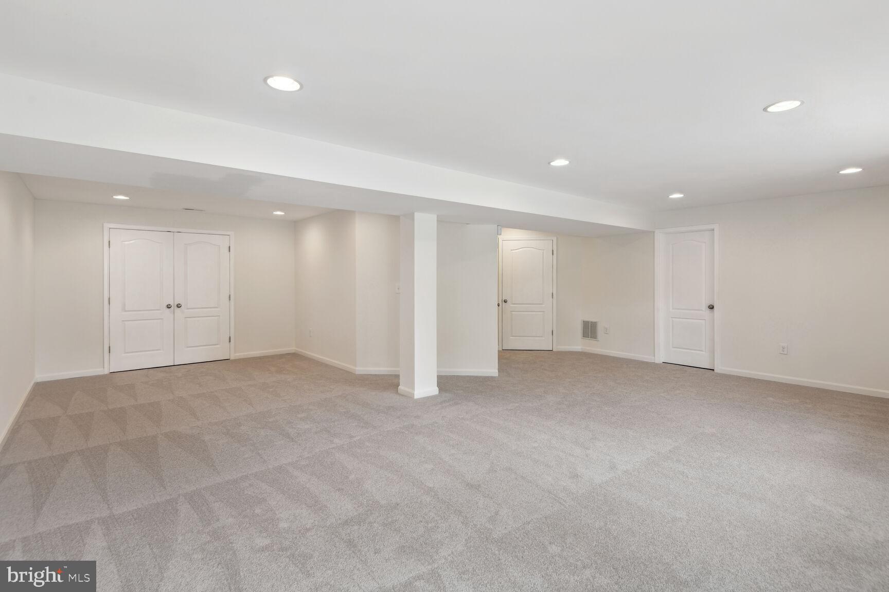 810 MORAN DRIVE