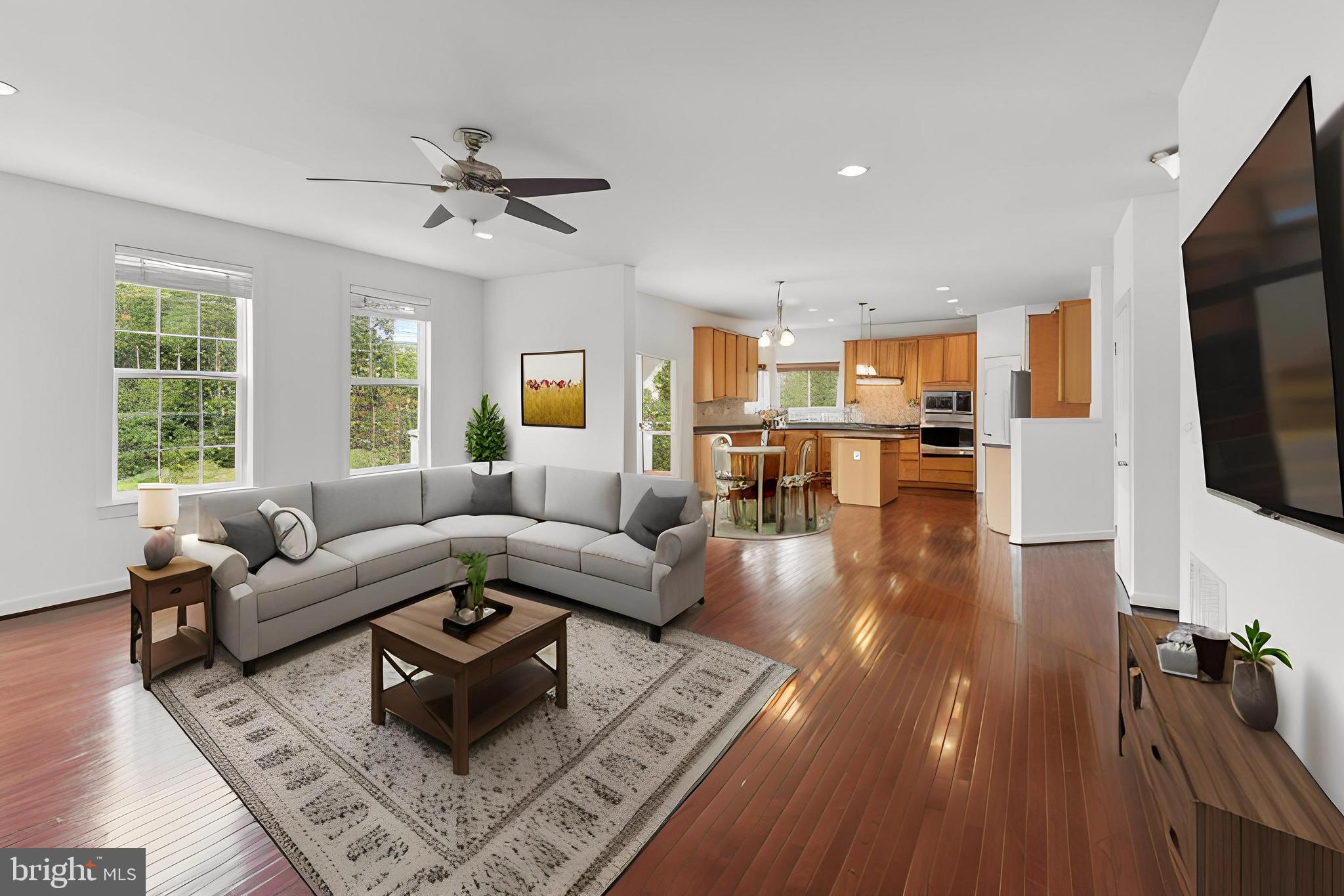 810 MORAN DRIVE