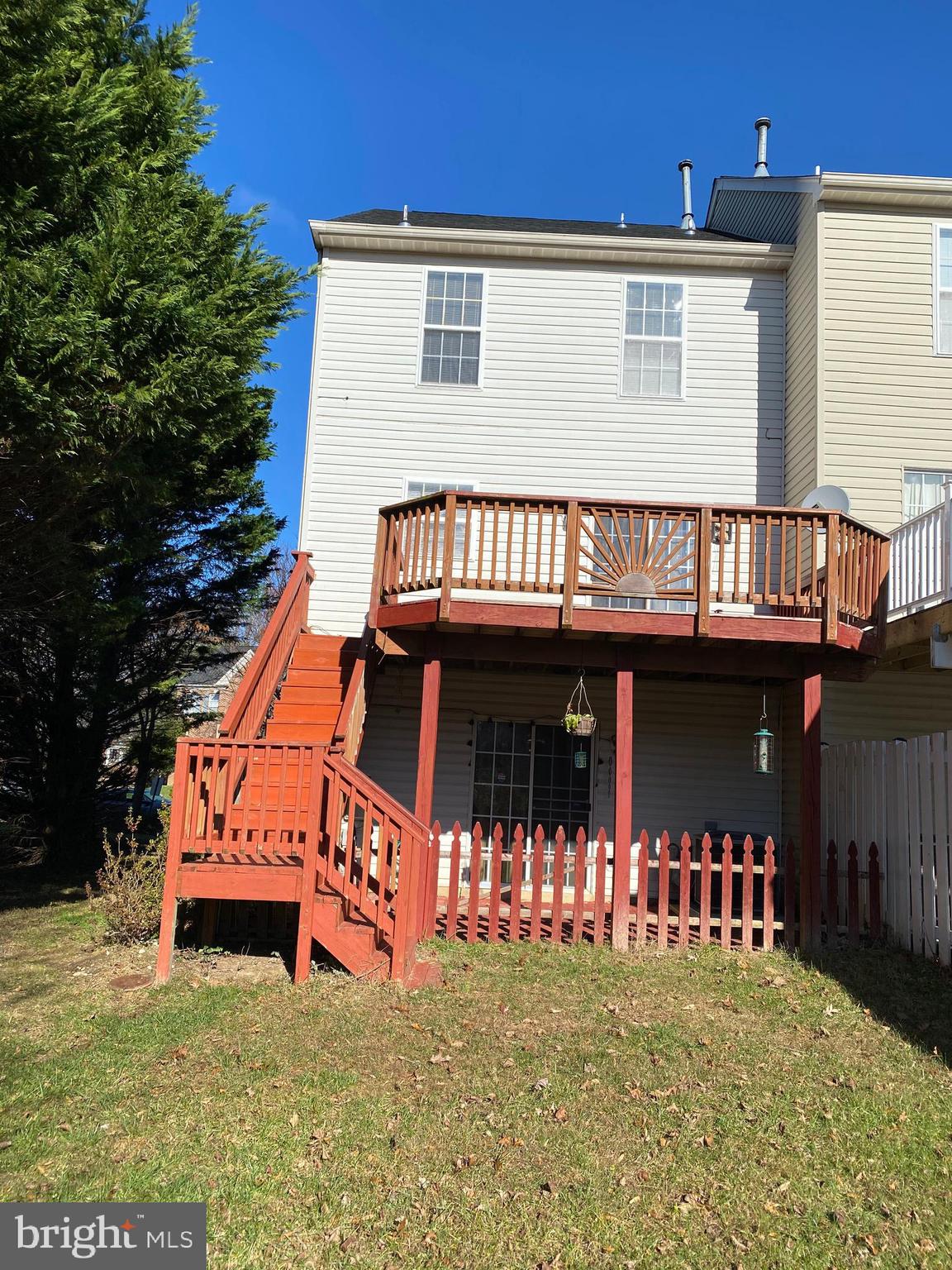 276 AMBERLEIGH DRIVE
