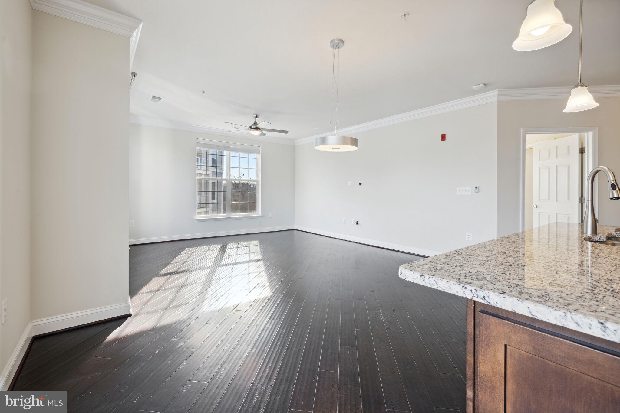 3825 Doc Berlin Dr #32