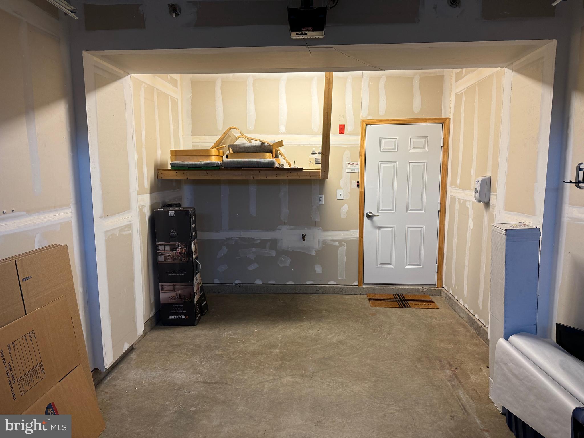 3825 Doc Berlin Dr #32