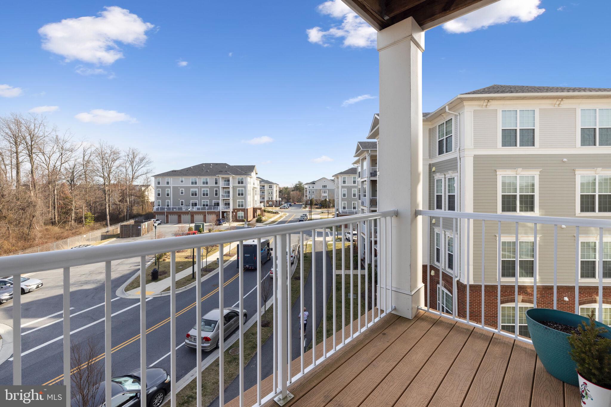 3825 Doc Berlin Dr #32