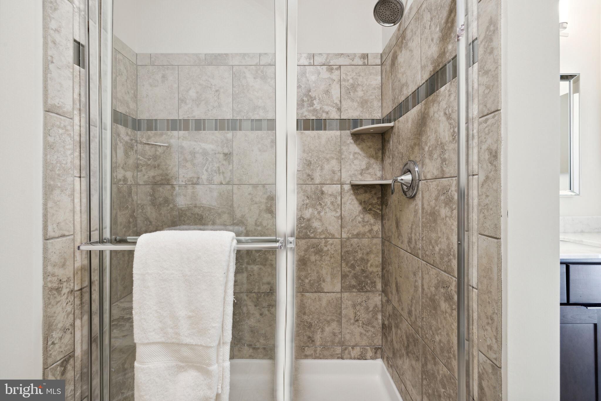 3825 Doc Berlin Dr #32