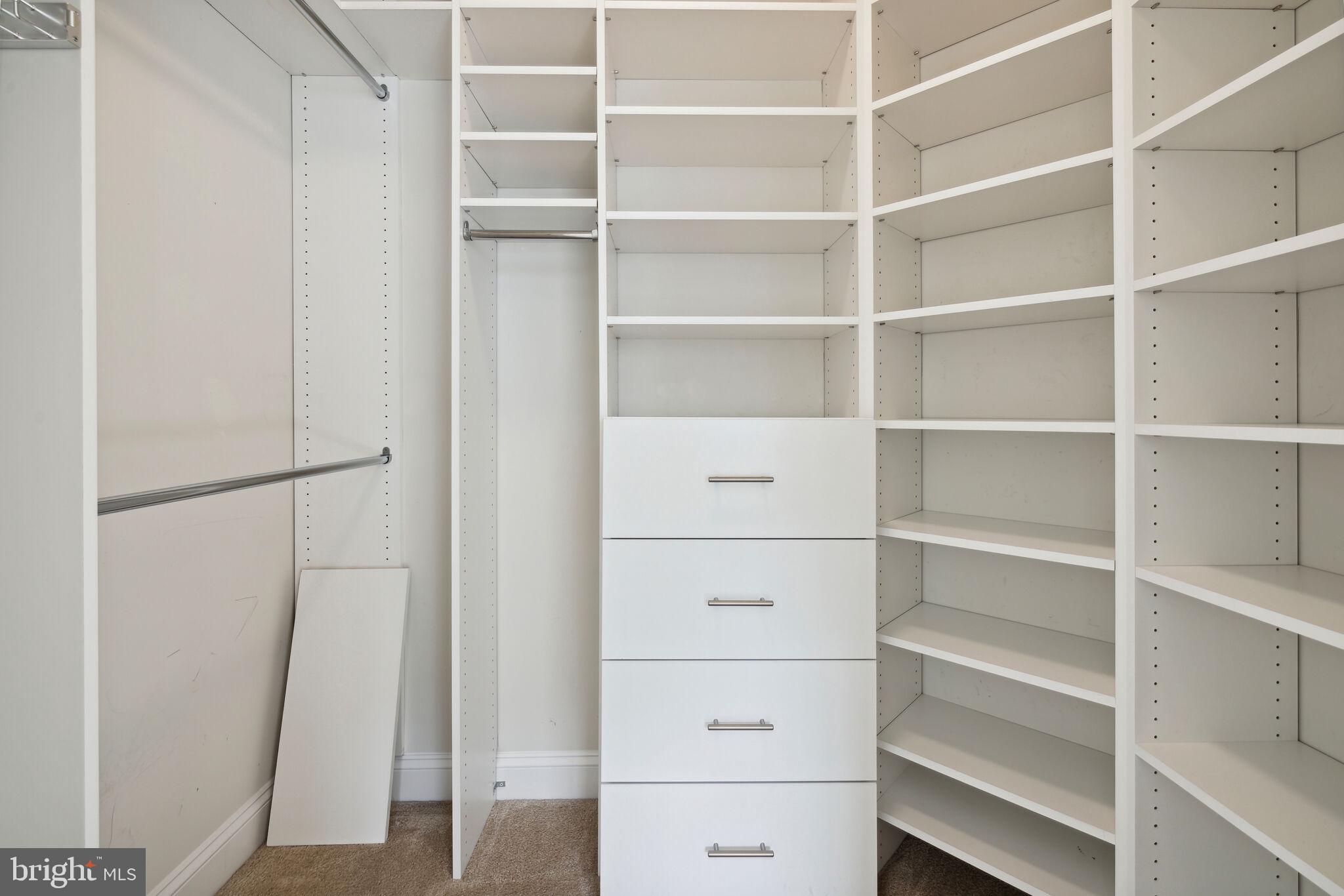 3825 Doc Berlin Dr #32