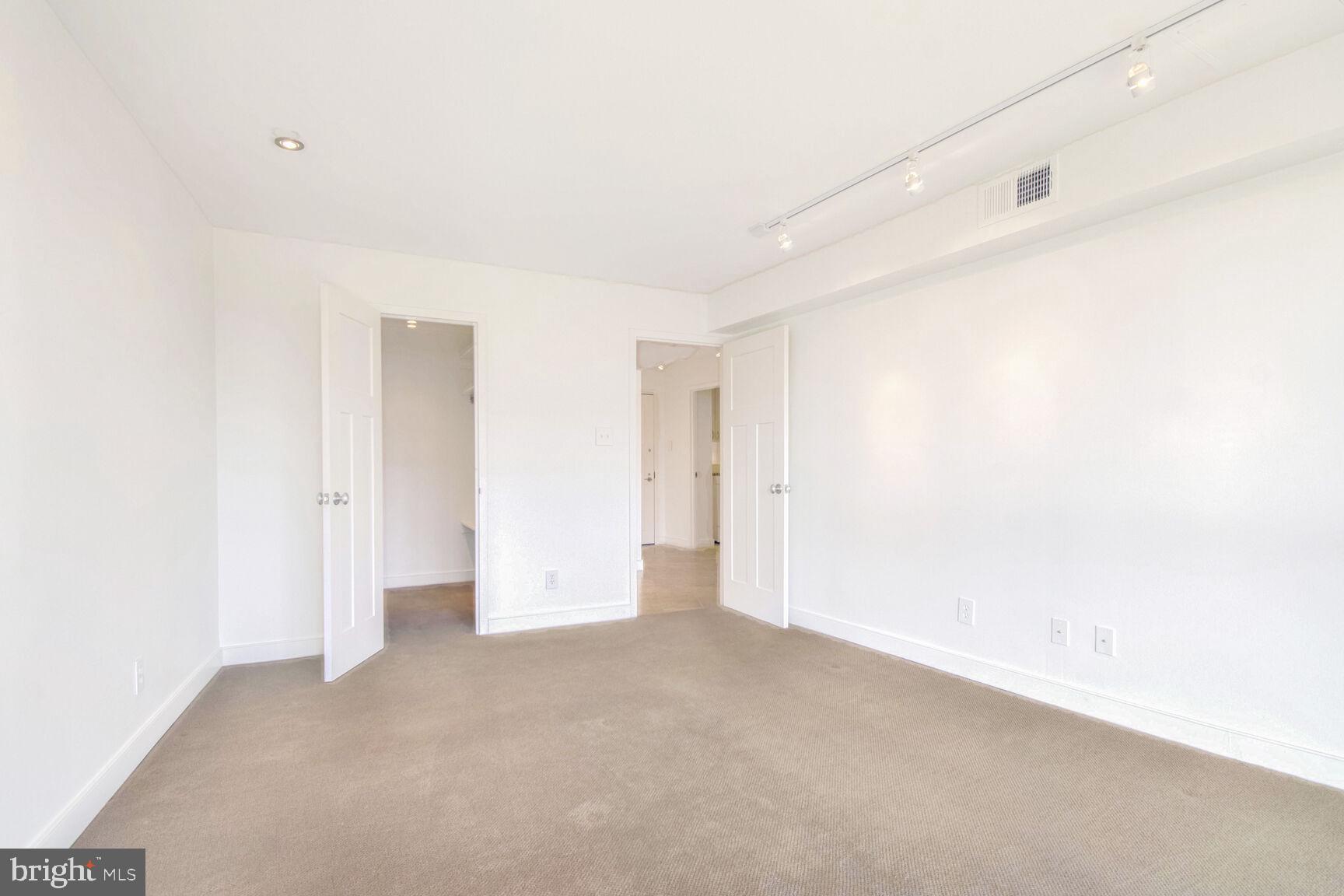 4620 N Park Ave #Ph2e