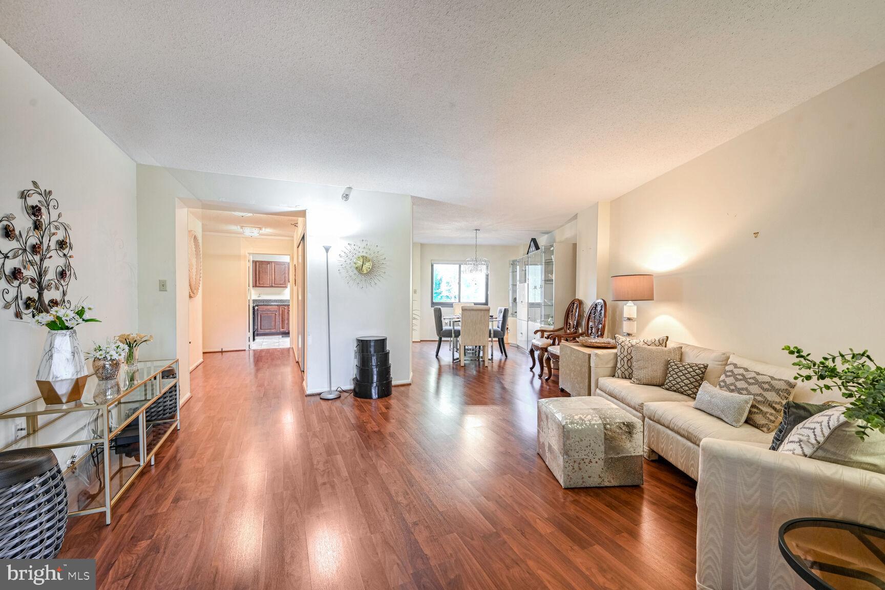 15100 Interlachen Dr #4-112