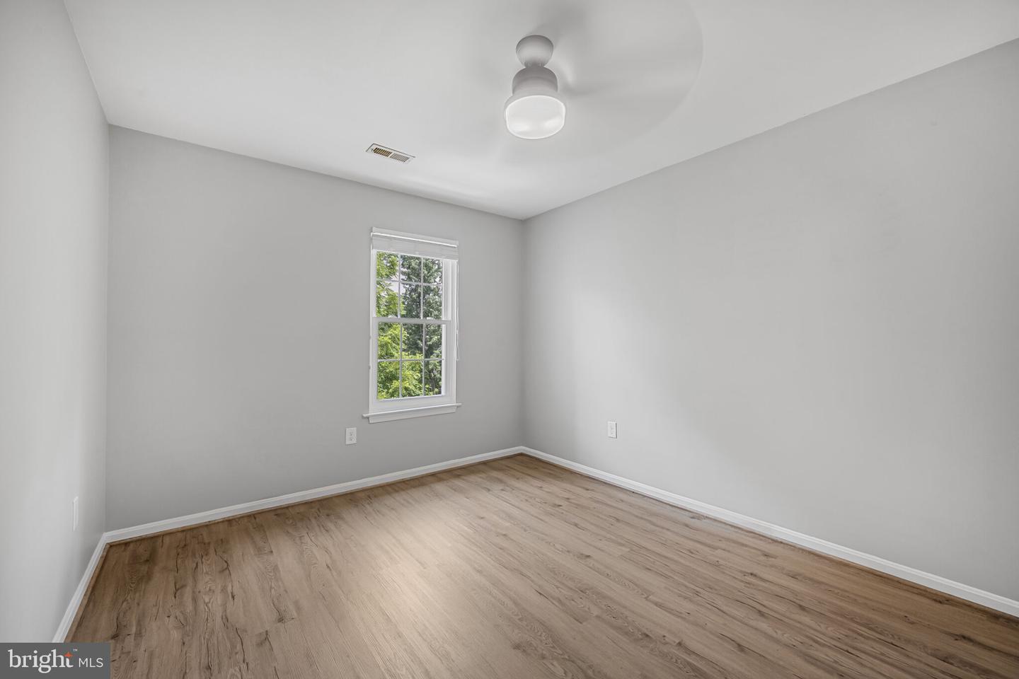 10373 Green Holly Ter