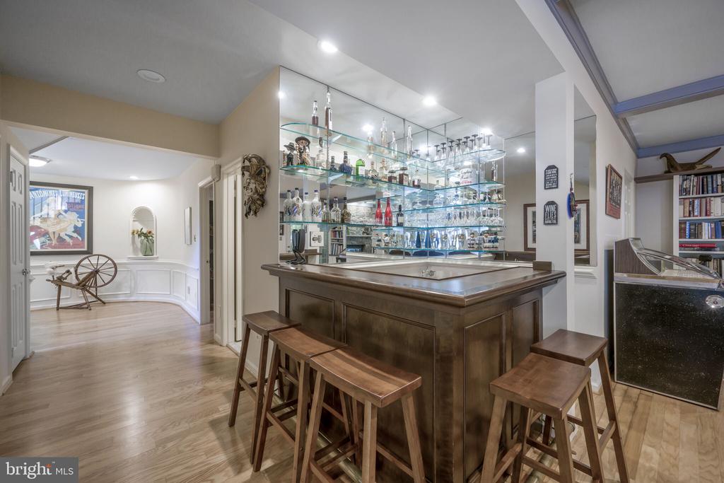 8013 Rising Ridge Rd