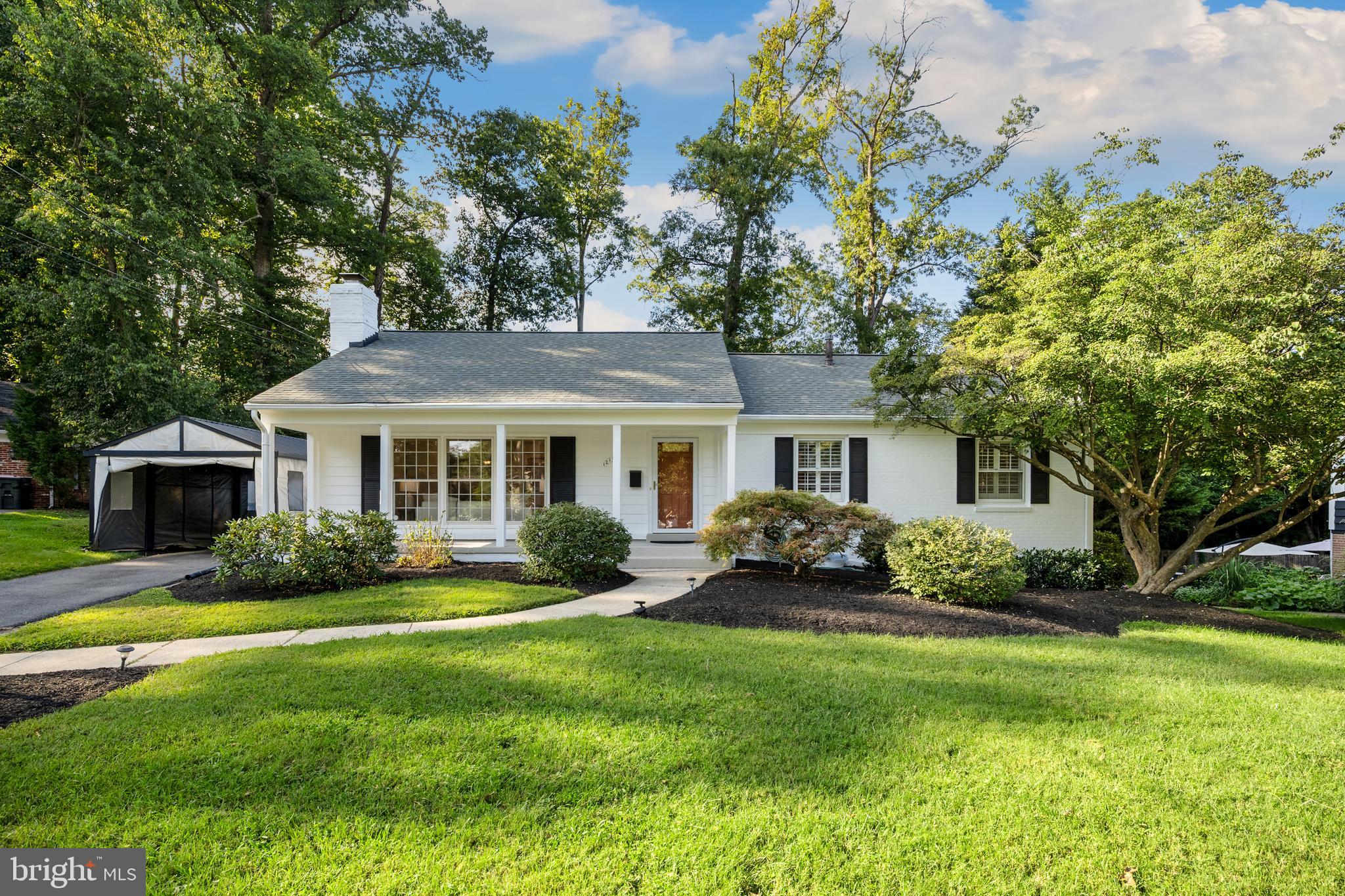 12114 Whippoorwill Ln