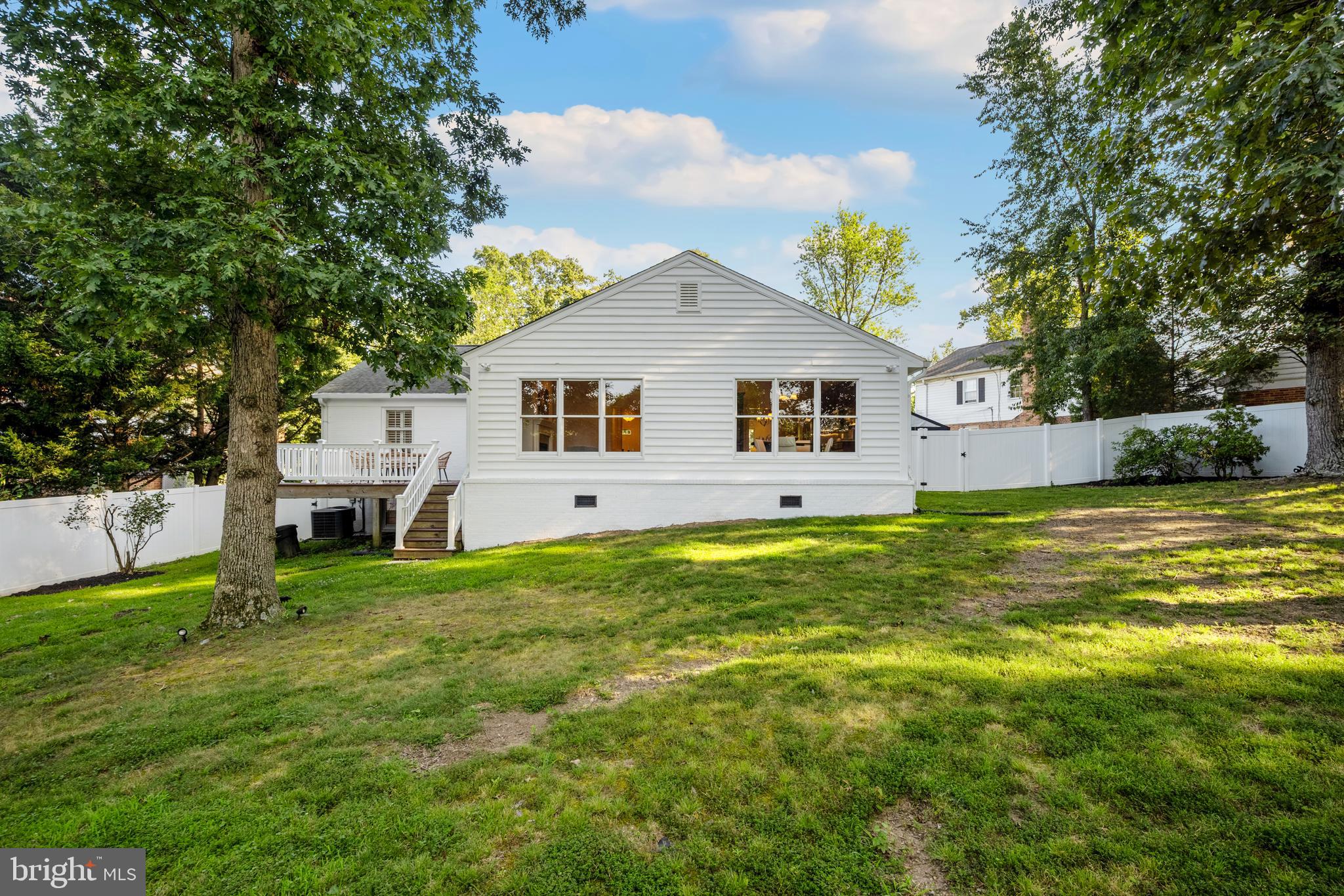 12114 Whippoorwill Ln
