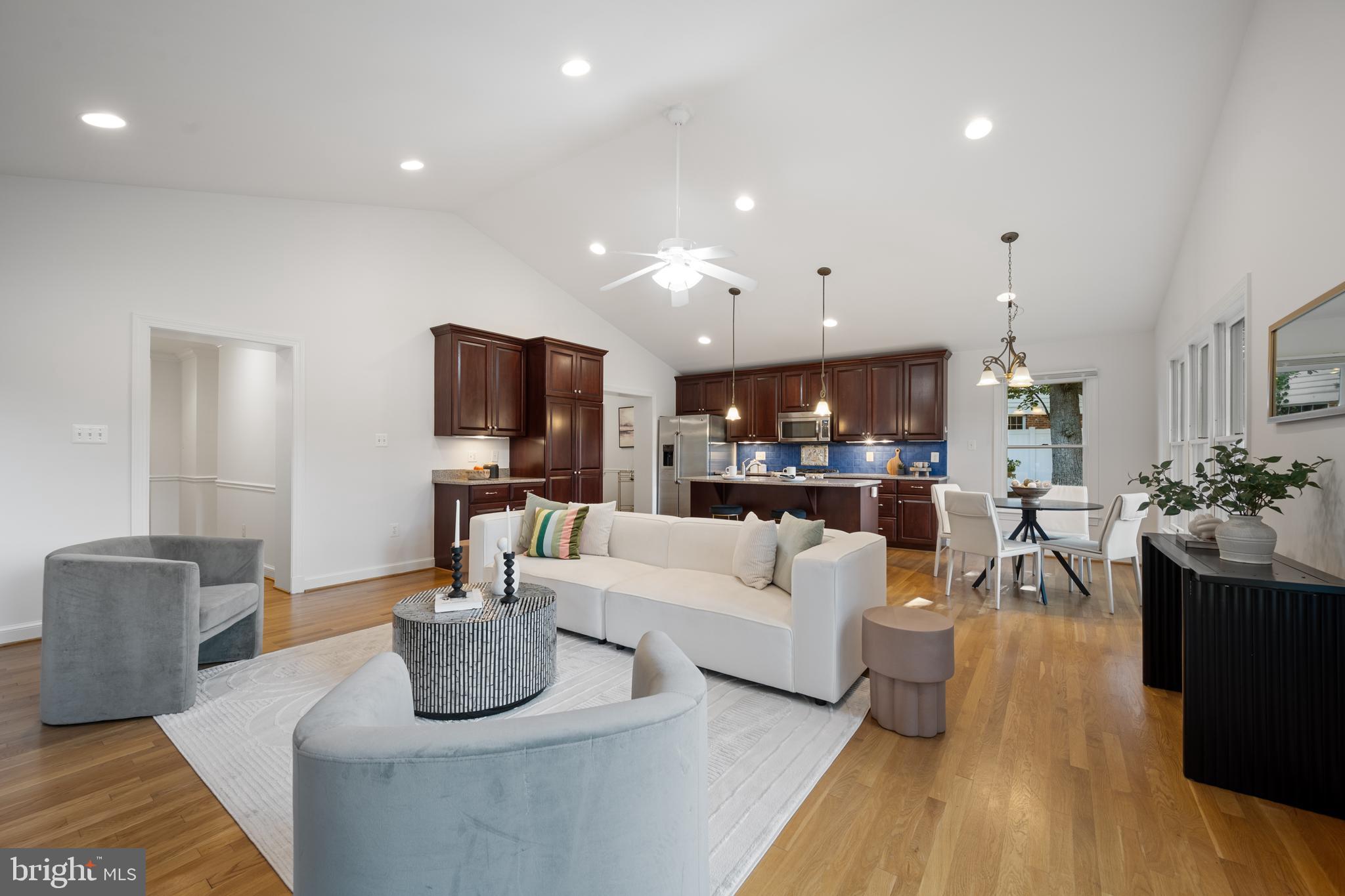 12114 Whippoorwill Ln