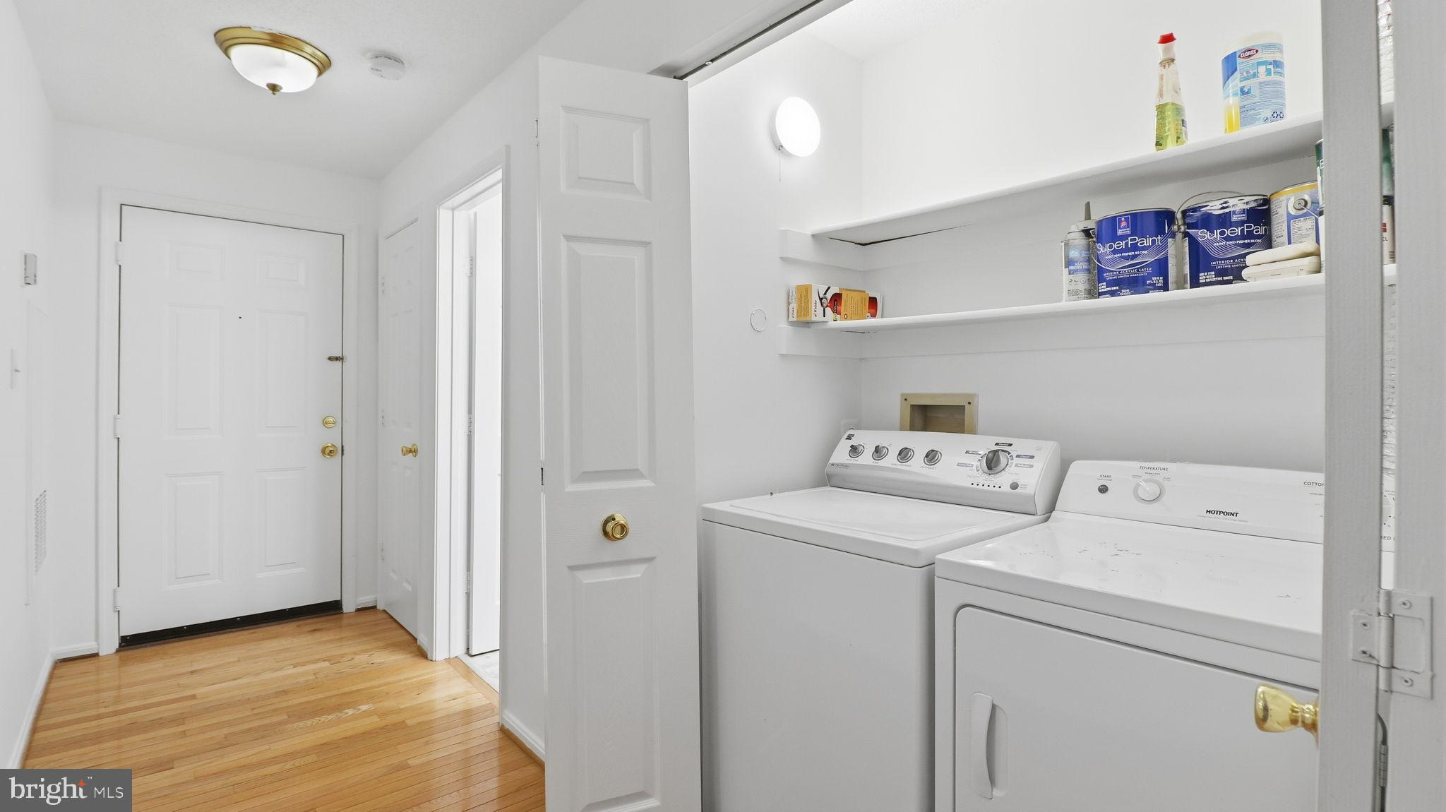 10007 VANDERBILT CIRCLE 7-6