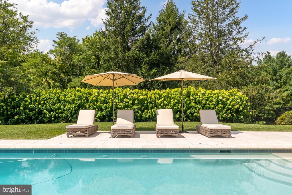 11101 PINEY MEETINGHOUSE ROAD