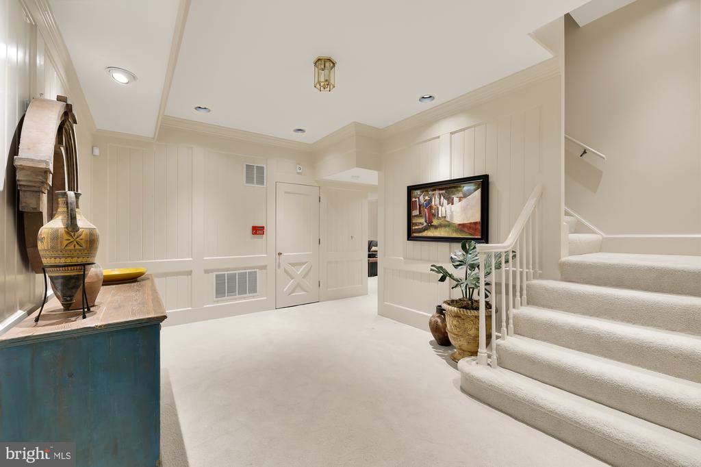 11101 PINEY MEETINGHOUSE ROAD