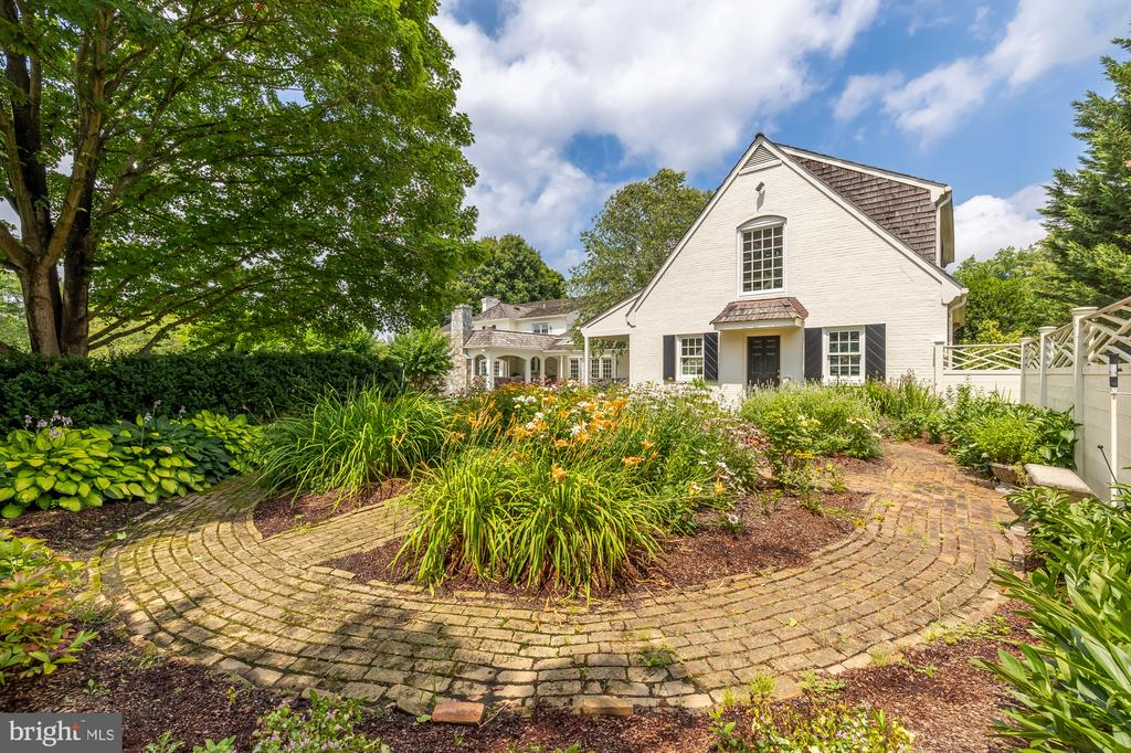 11101 PINEY MEETINGHOUSE ROAD
