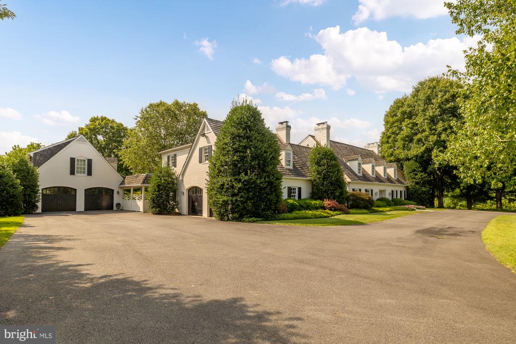 11101 PINEY MEETINGHOUSE ROAD