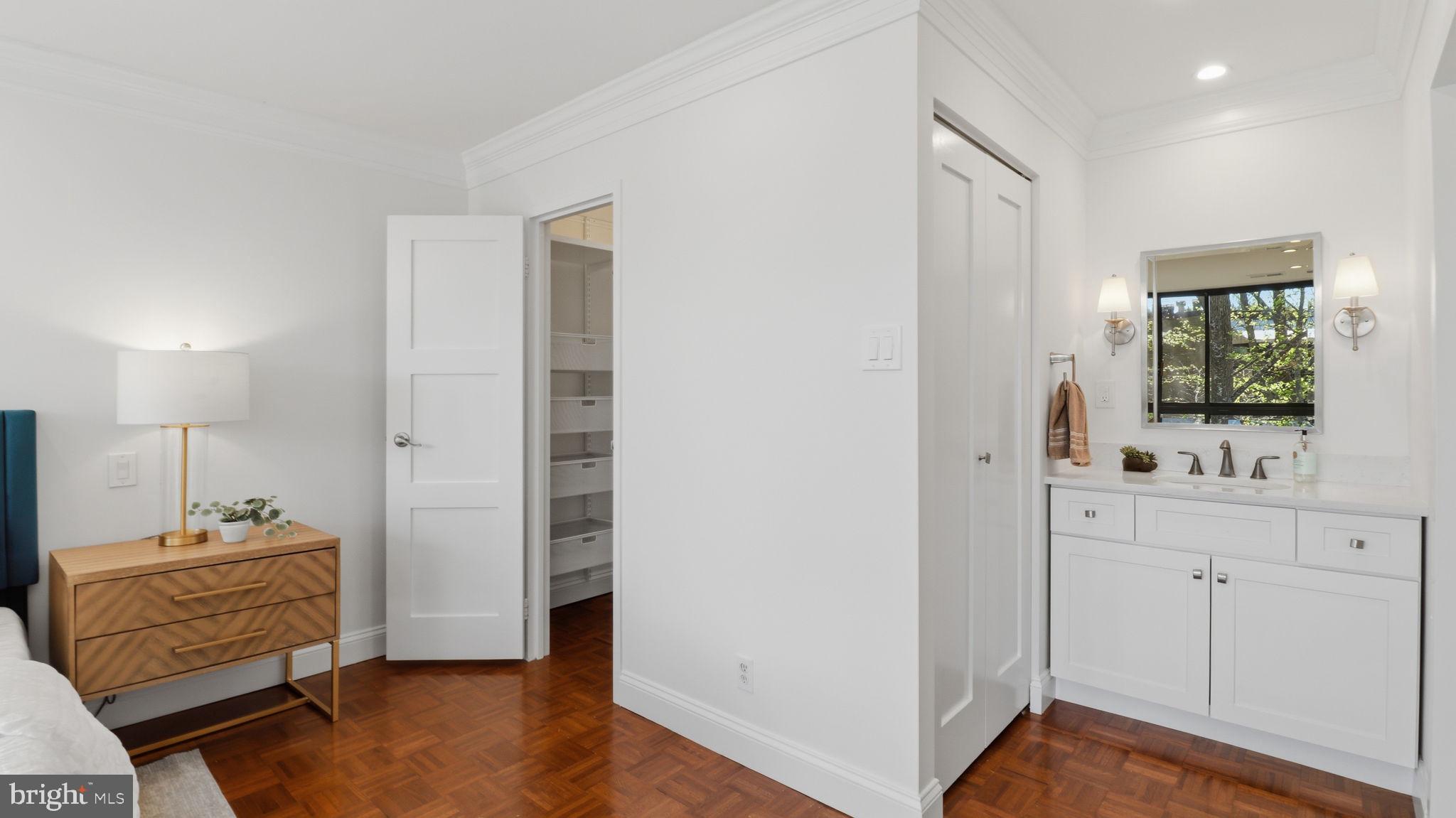 4924 SENTINEL DRIVE 2-405