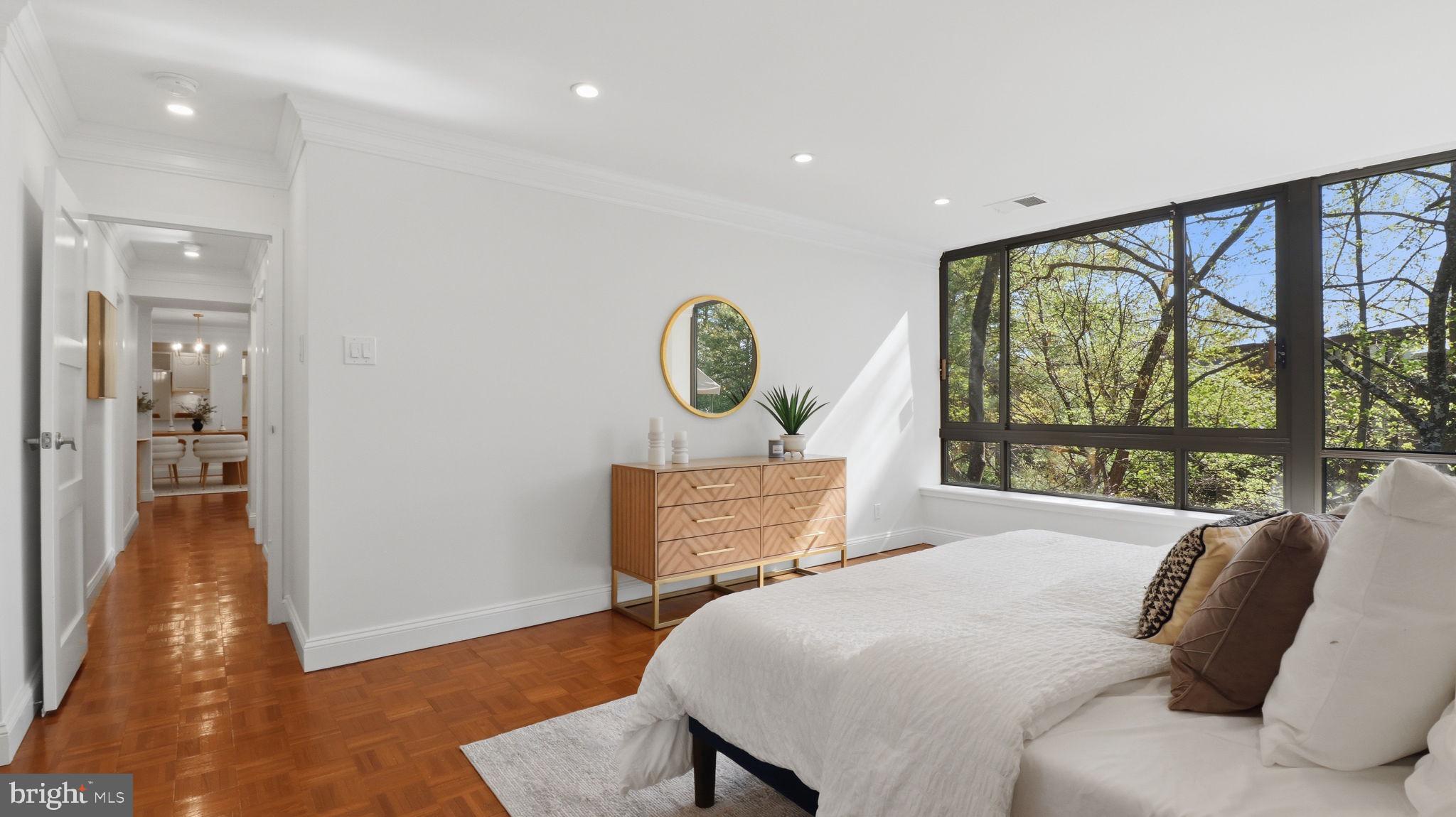 4924 SENTINEL DRIVE 2-405