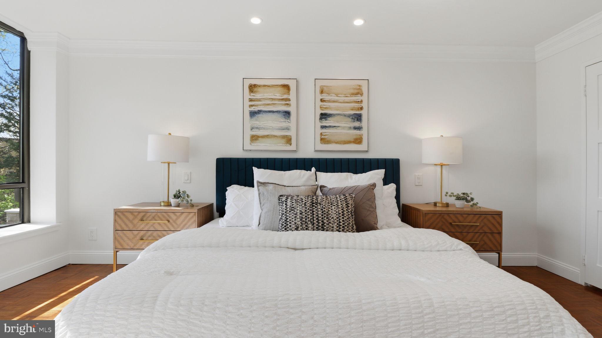 4924 SENTINEL DRIVE 2-405