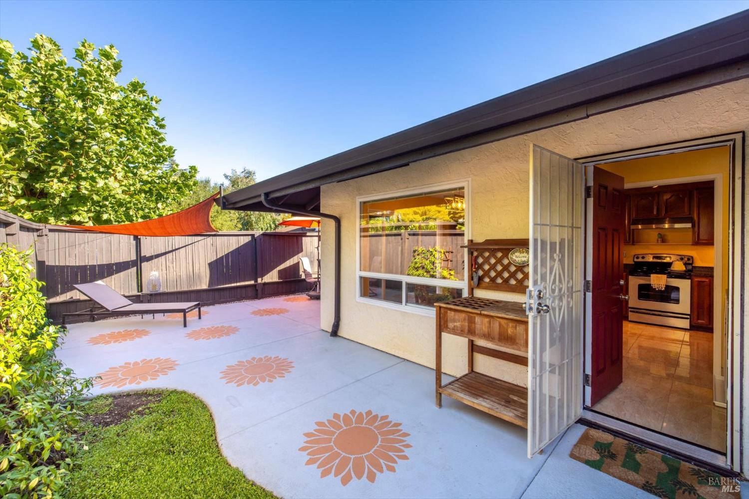 3429 Willis Dr