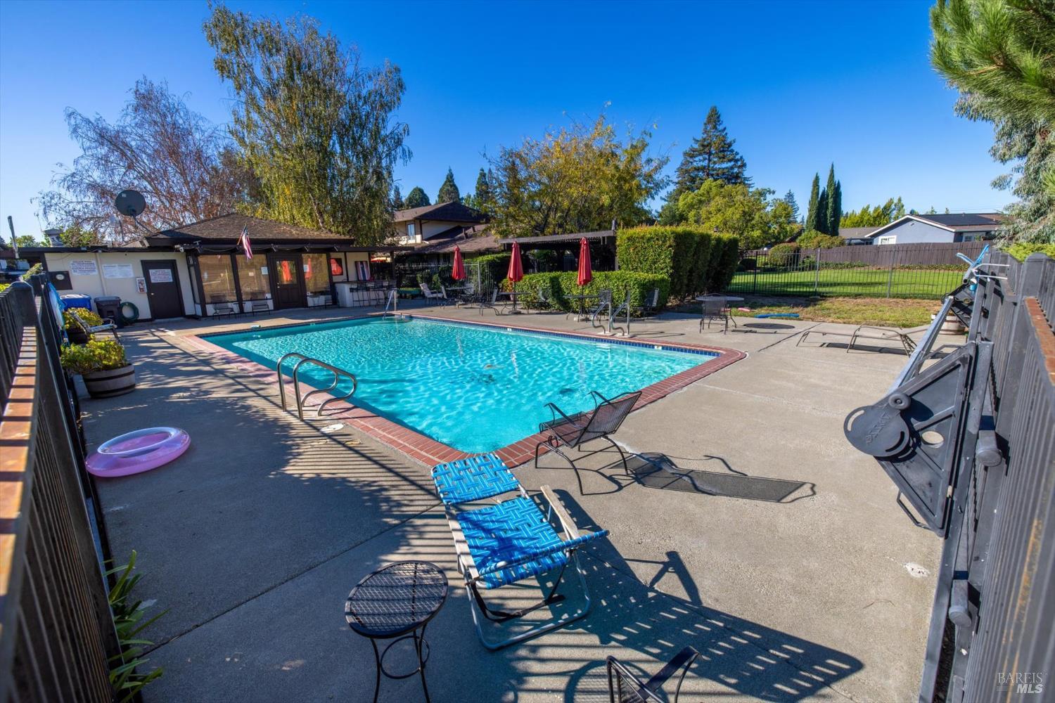 3429 Willis Dr