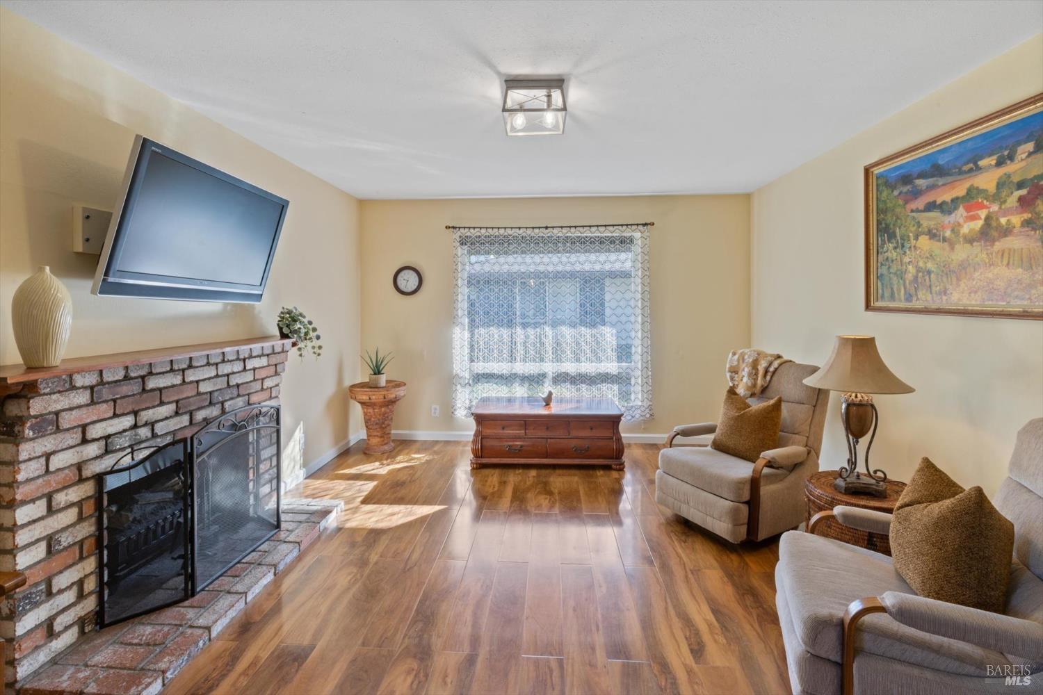 3429 Willis Dr
