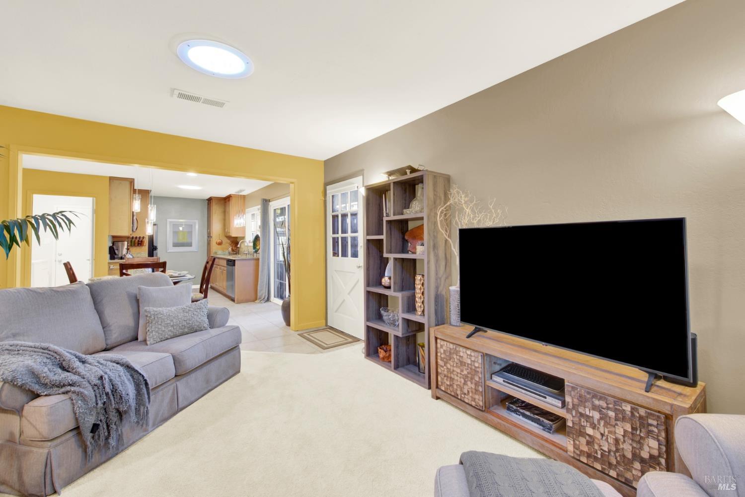 3438 Willis Dr
