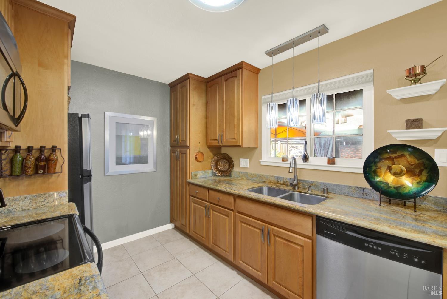 3438 Willis Dr