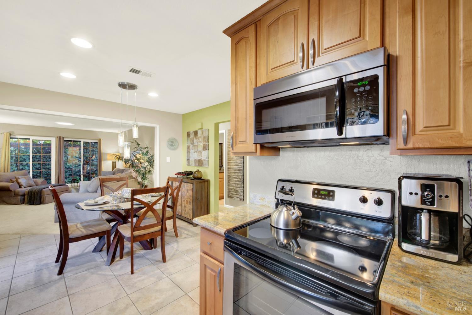 3438 Willis Dr