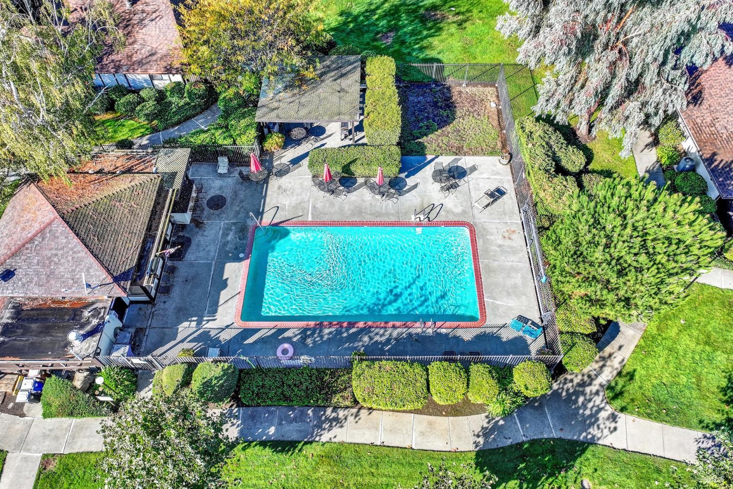 3438 Willis Dr