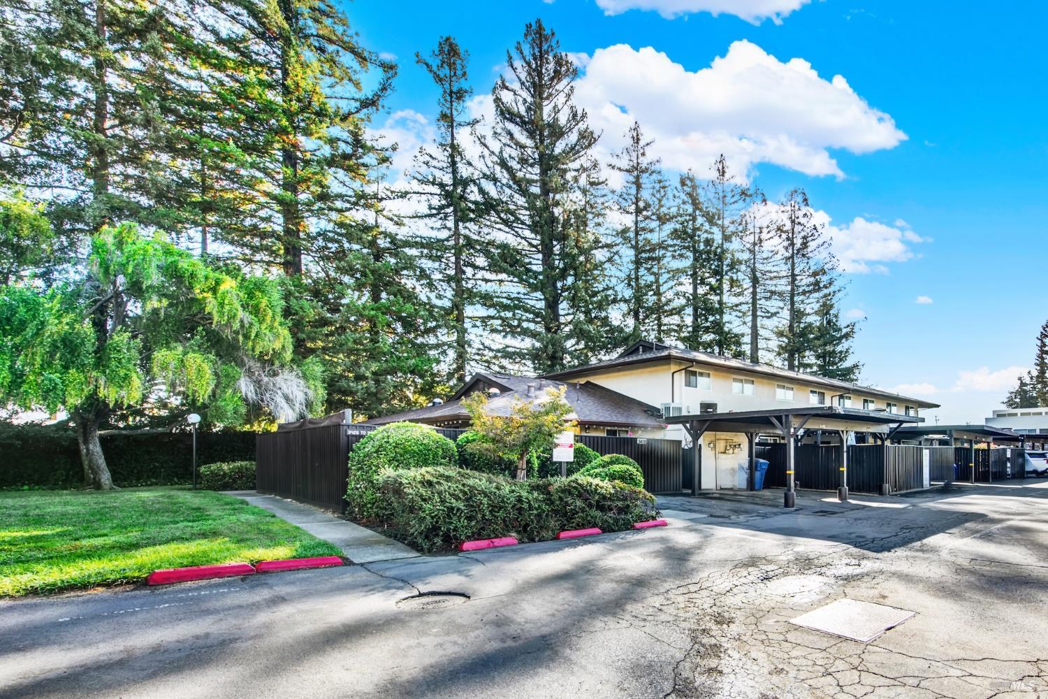 3438 Willis Dr