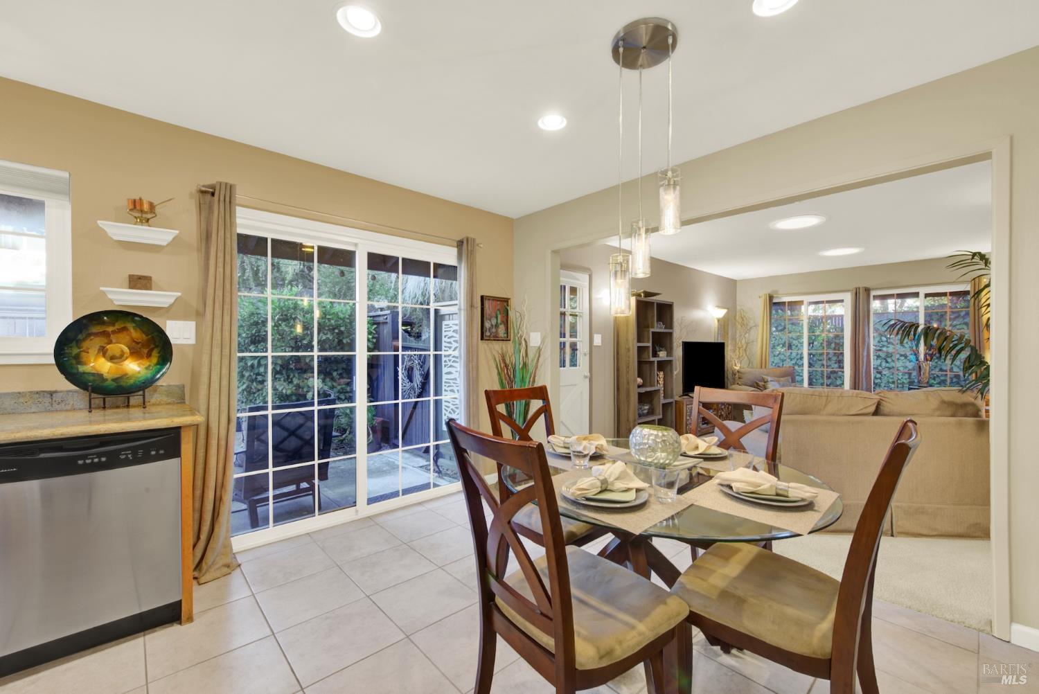 3438 Willis Dr