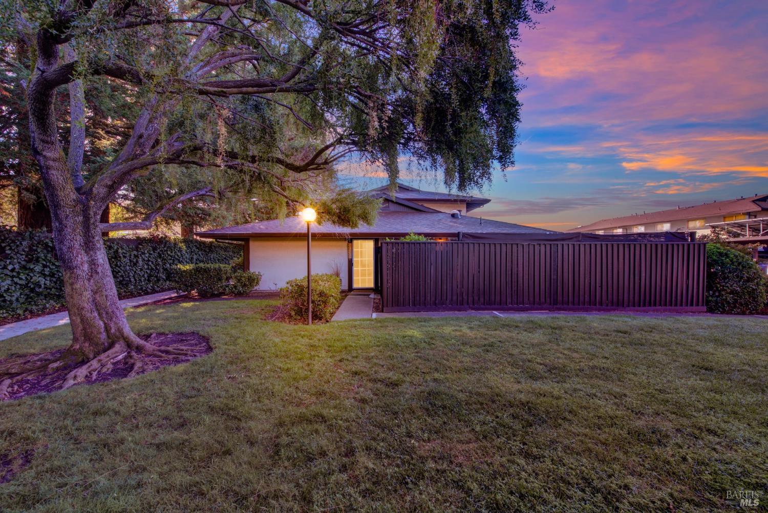 3438 Willis Dr