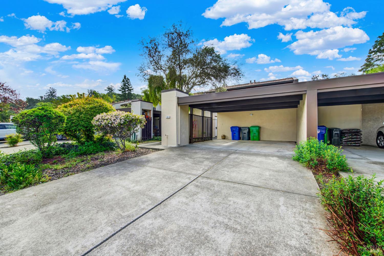 3161 Valley Green Lane