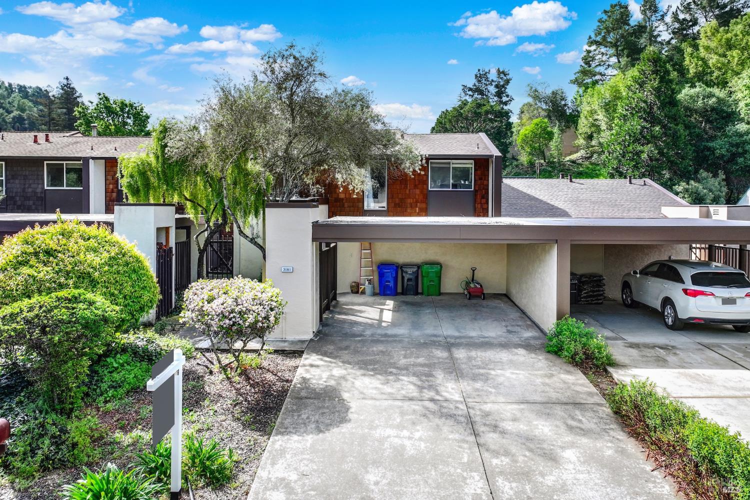 3161 Valley Green Lane