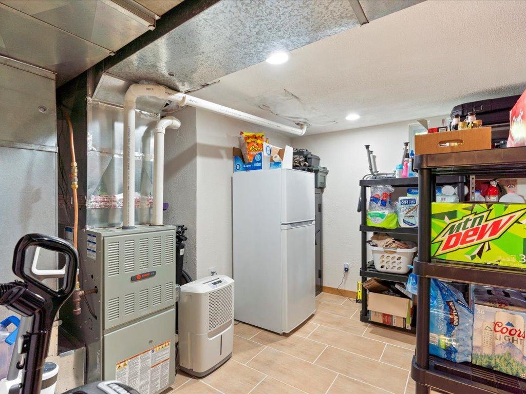 8568 Paradise Beach Road